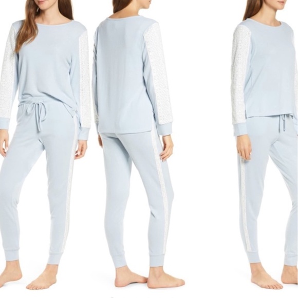 🎁⚡️FLASH SALE⚡️🔥 Flora Nikrooz Ladies' Soft Cozy Lounge Set PJ Set 2 PC - Picture 3 of 4